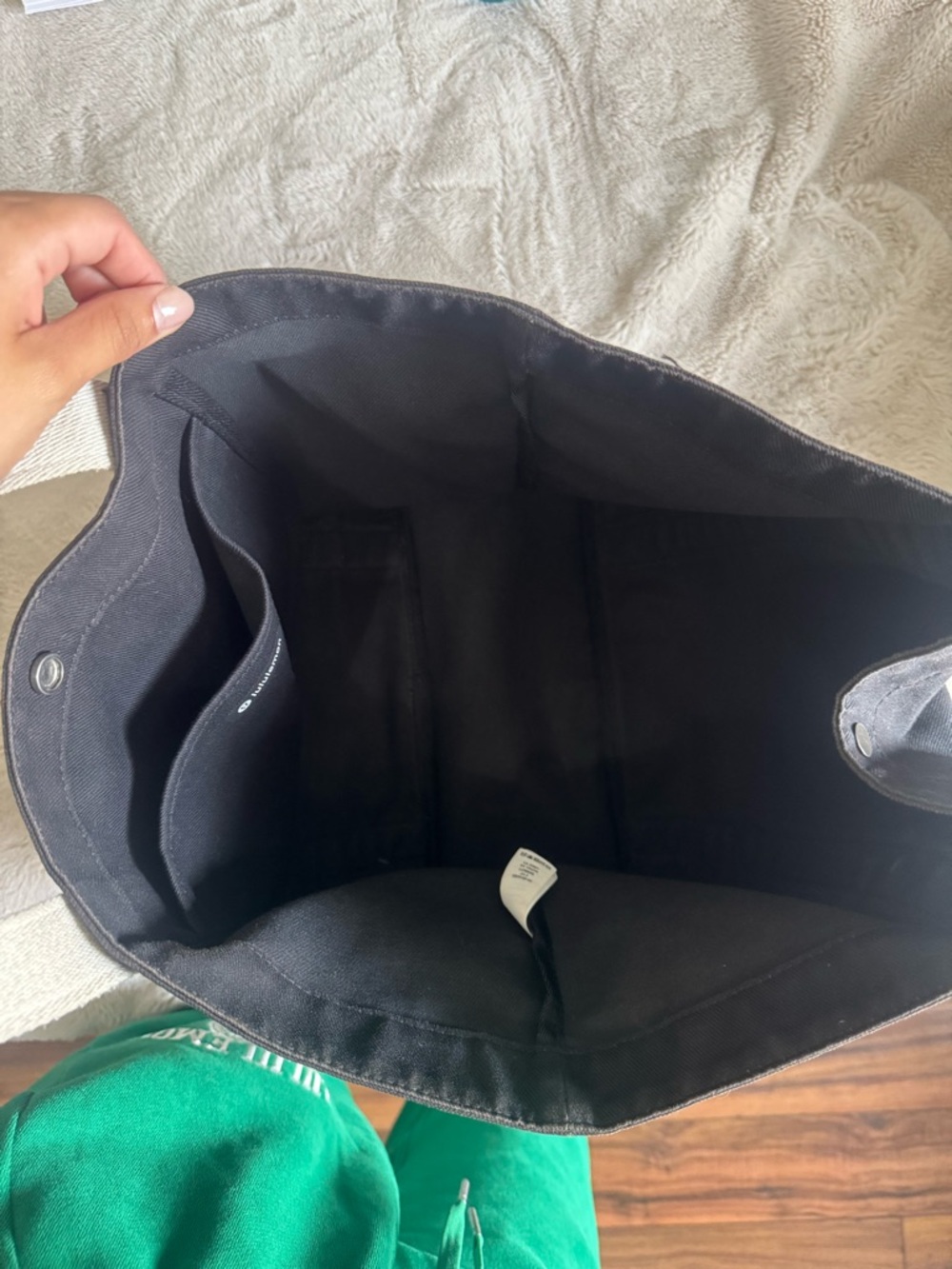 Lululemon Daily Multi-Pocket Canvas Tote Bag 20L BLACK/WHITE OPAL - Picture 5 of 7
